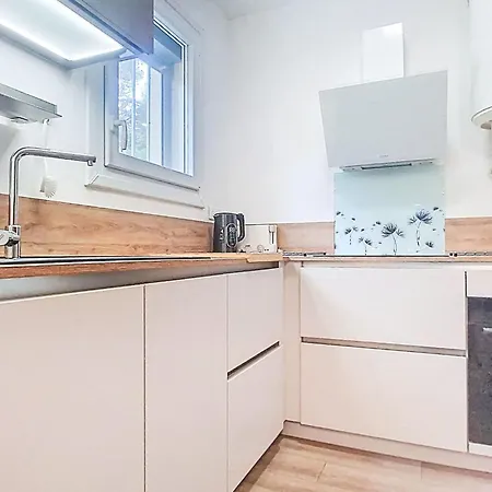 Les Trinquettes By Interhome Appartamento